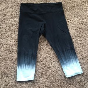 Calvin Klein performance crop leggings